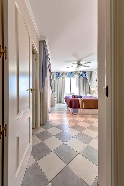 Villa In Los Cristianos 洛斯克里斯蒂亚诺斯 外观 照片