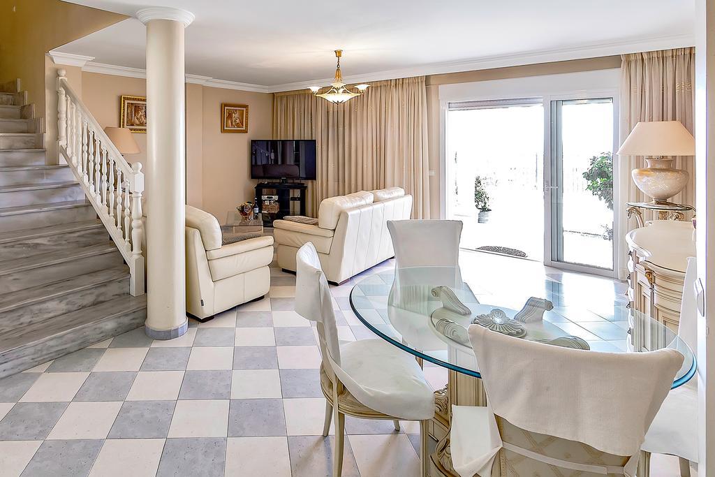 Villa In Los Cristianos 洛斯克里斯蒂亚诺斯 外观 照片